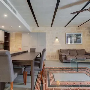 Apartment Vallettastay - Orangerie Two Bedroom 301, Valletta