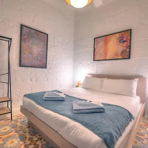 Apartment Modern & Luxurious Palazzino In Ddem1-2, Valletta